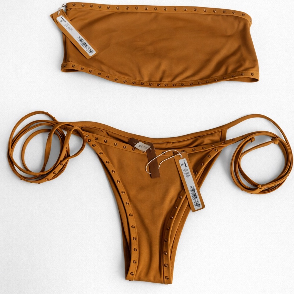 SKIMS Rhinestone Bikini Set – Almond – Size Small – NWT